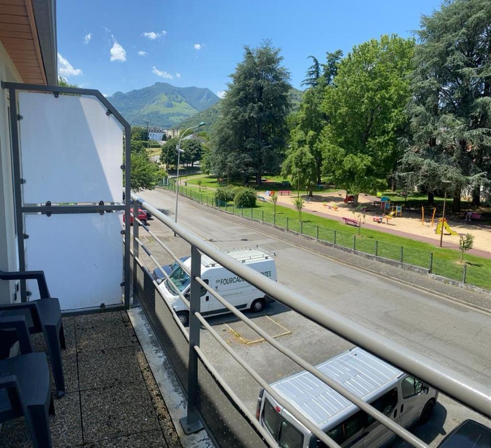 Ferienwohnung Les Ecrins Lourdes Exterior foto